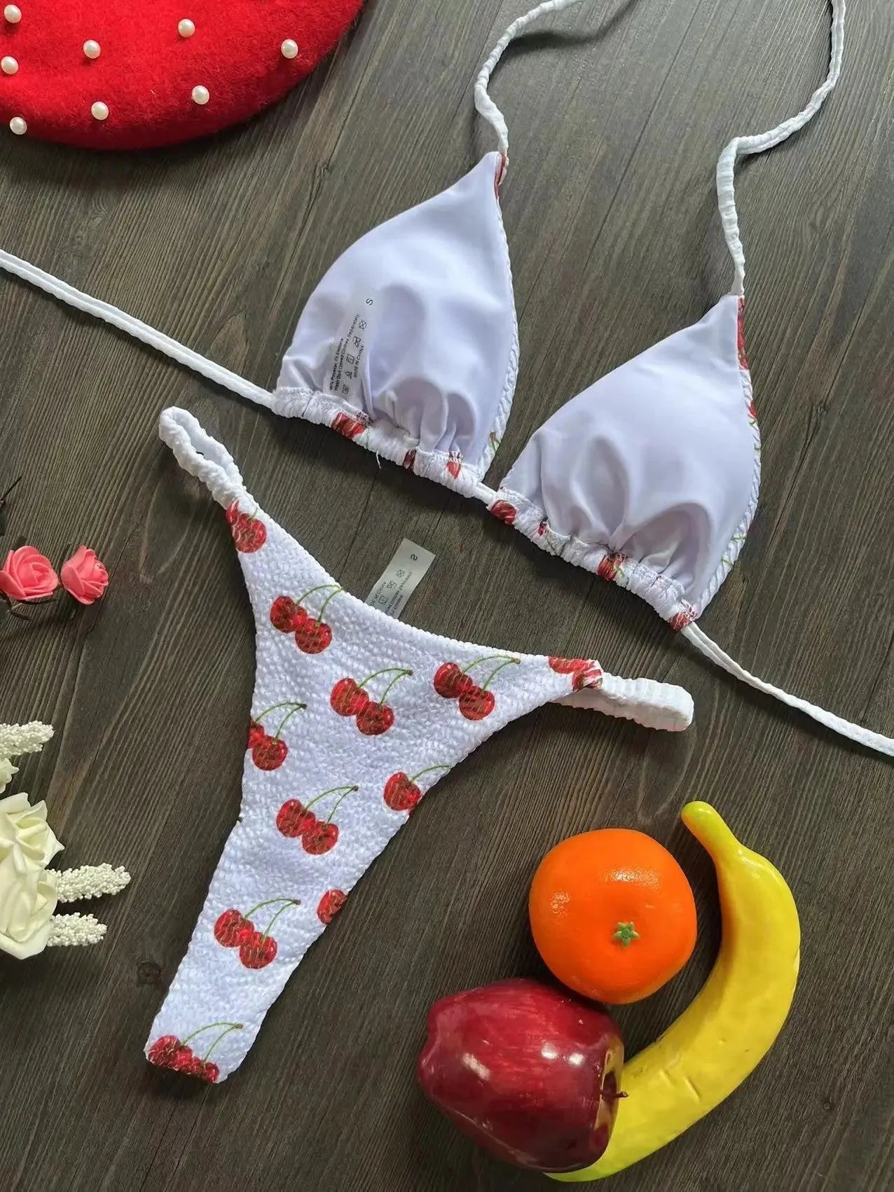 Printed women's bikini swimsuit with cotton lining in European style briefs