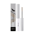 5g smudge-proof mascara with naturally curled look in a small tube