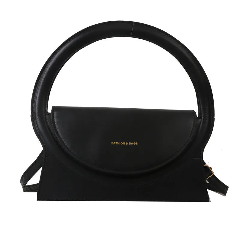 Street style horizontal messenger bag in multiple colours with stitching details