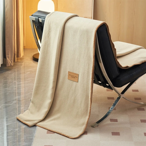 Alpaca fleecefiber blanket in solid colour, Class A soft polyester, thickened warm leg covering