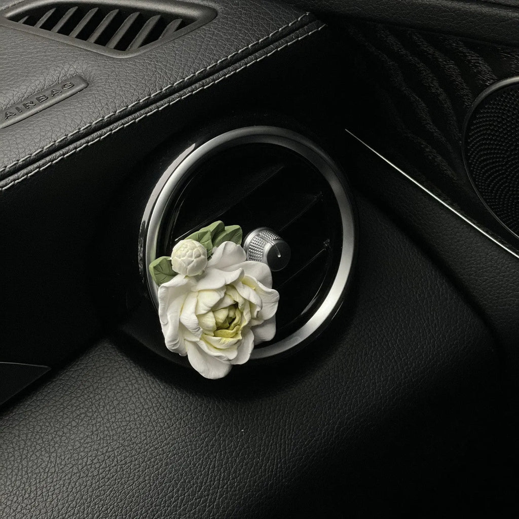 Jasmine car perfume solid air vent clip with gypsum base and essential oil