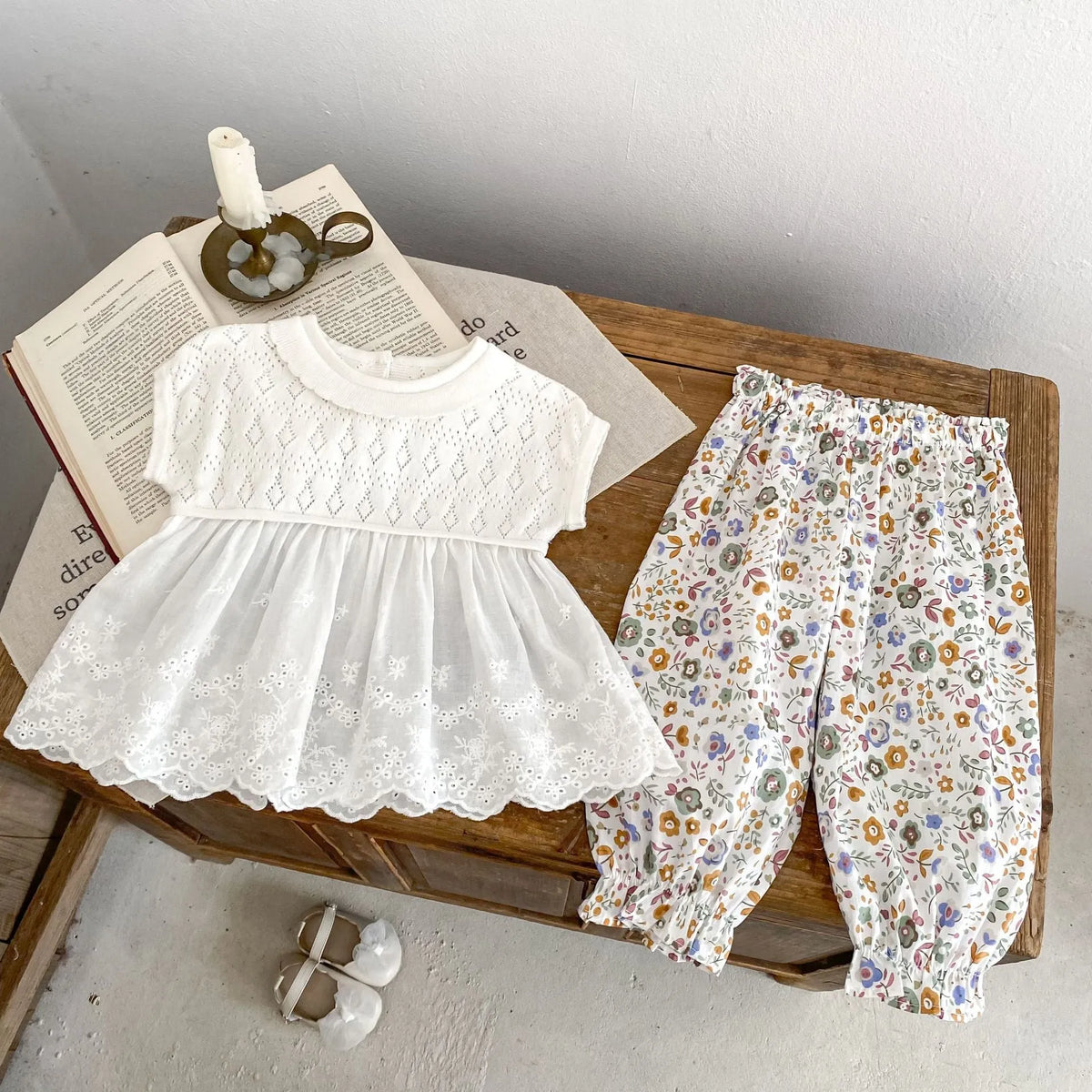 Girls' creamy-white sleeveless crocheted lace swing top in cotton fine yarn, princess style knitted stitching