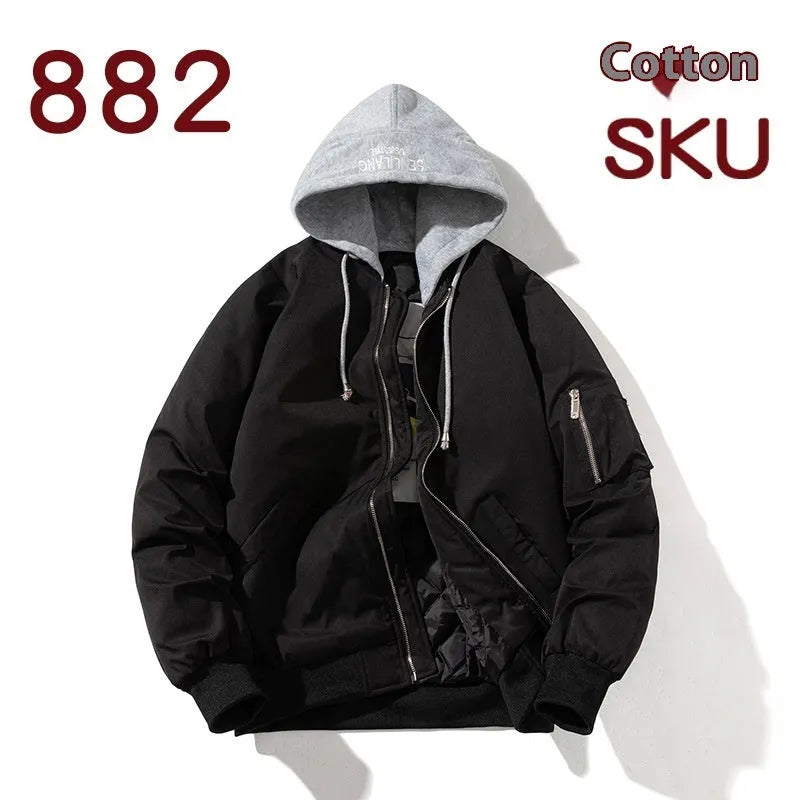 Pilot jacket in polyester blend fabric available in black, beige or green with sizes from M to 5XL
