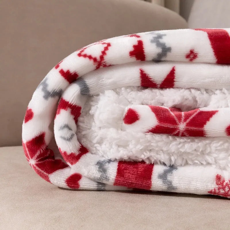Flannel sherpa blanket in elk double white with cartoon anime pattern, shown in 152x127cm and 150x200cm sizes