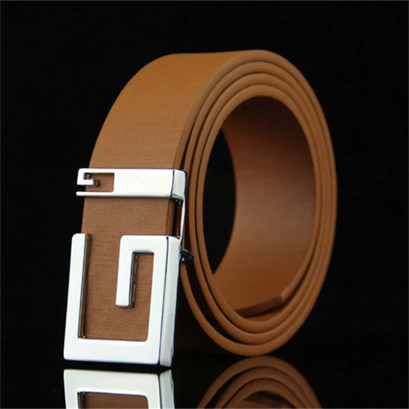 Fashion simple smooth buckle belt in black, alloy buckle and imitation leather strap, 110cm length