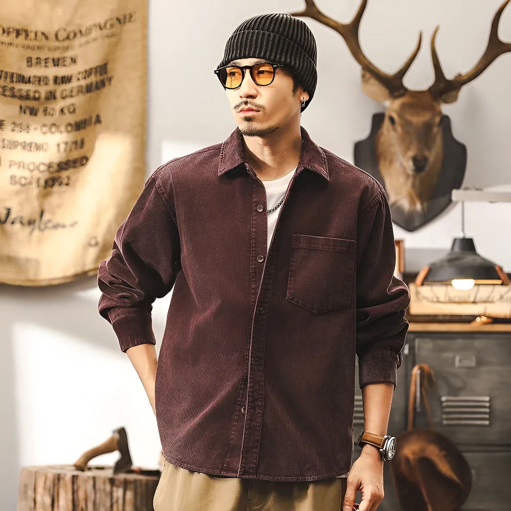 Men's retro corduroy shirt jacket in loose fit available in red and black colours