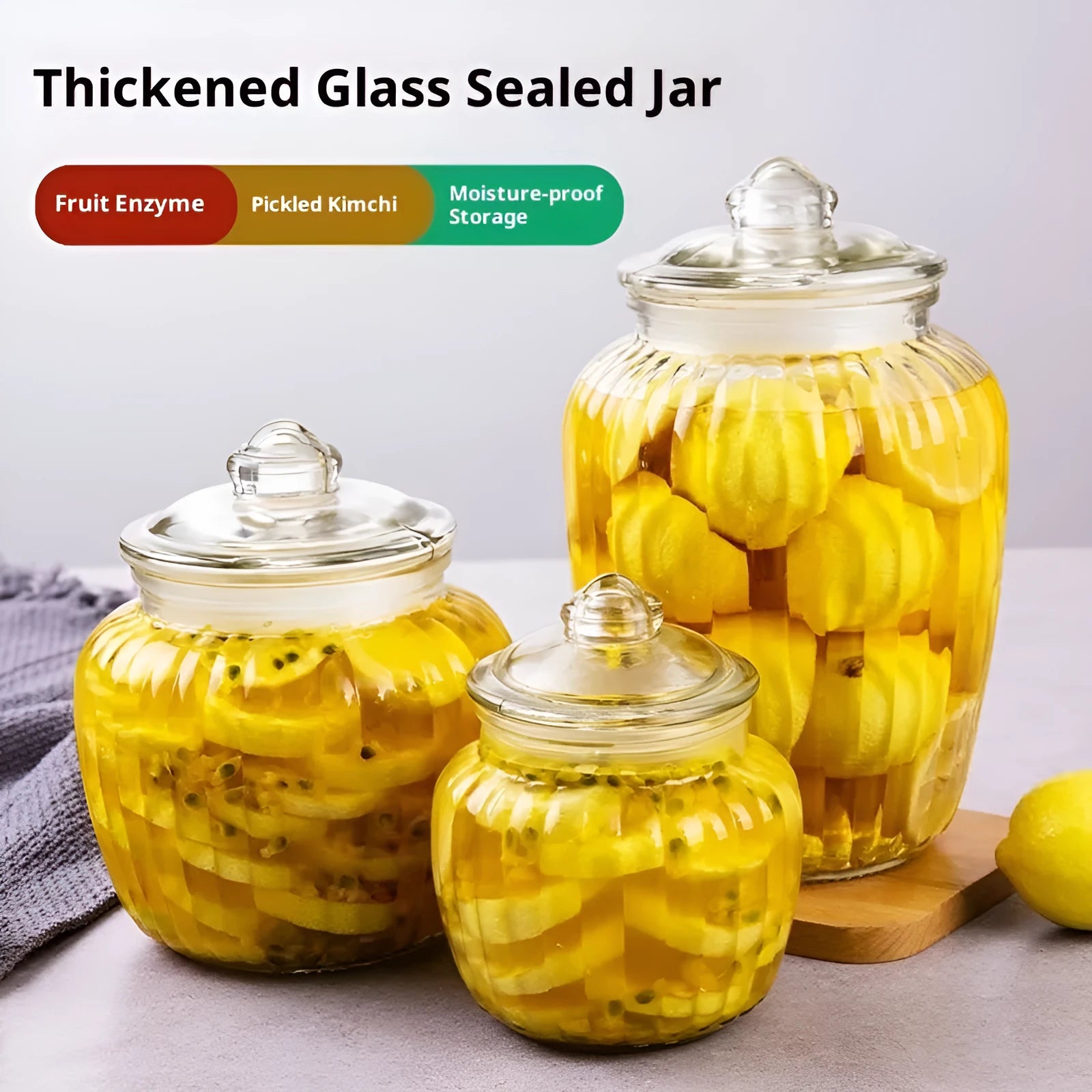 Clear thickened glass sealed can with vertical pattern and black lid