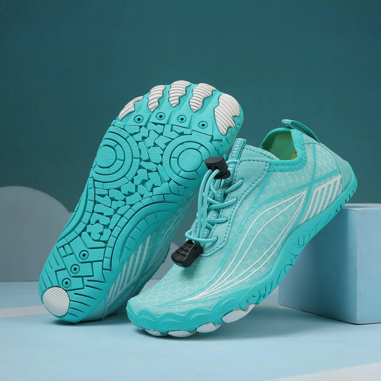 Children's quick-dry wading shoes with rubber sole and elastic band closure in multiple colours